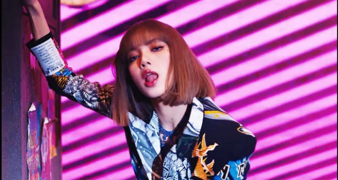 MV solo đầu tay của Lisa