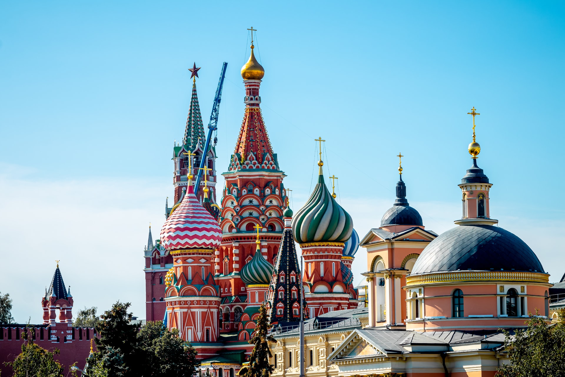 Thánh đường Saint Basil là một trong những điểm du lịch hàng đầu ở Nga